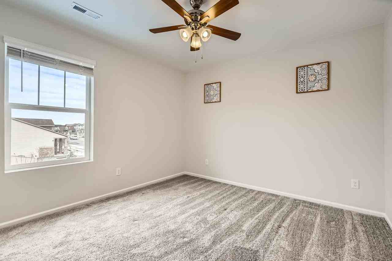 395 Western Sky Cir - Photo 7 of 29