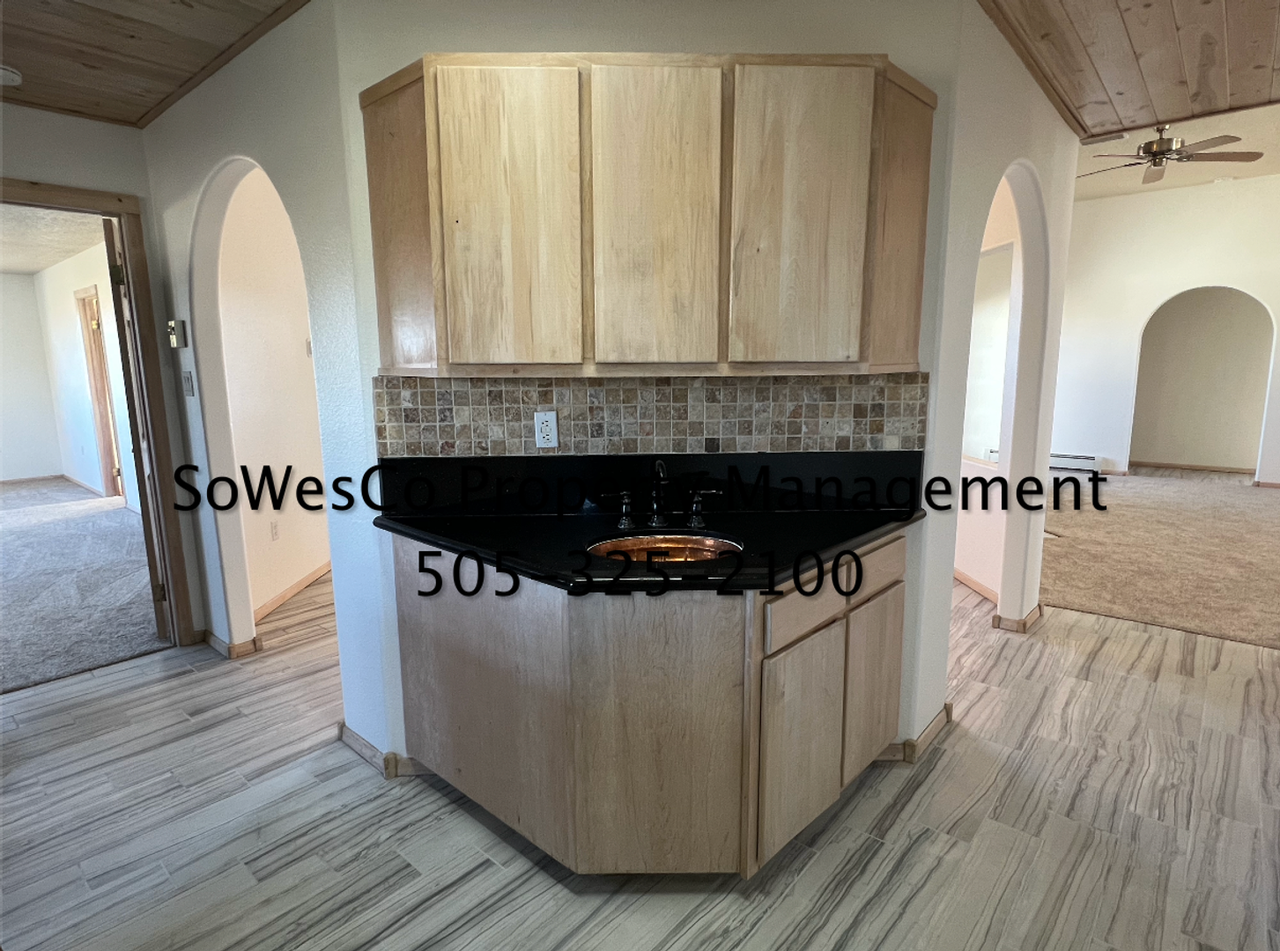 5795 Hood Mesa Trl - Photo 5 of 21