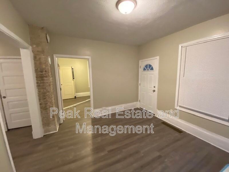 455 Pleasant St Sw - Photo 2 of 13