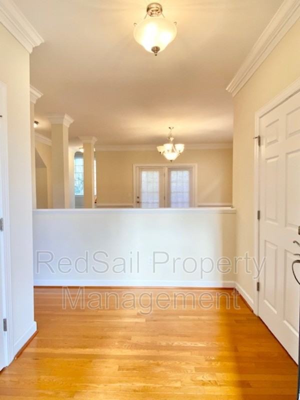 5524 Brixton Rd - Photo 3 of 30