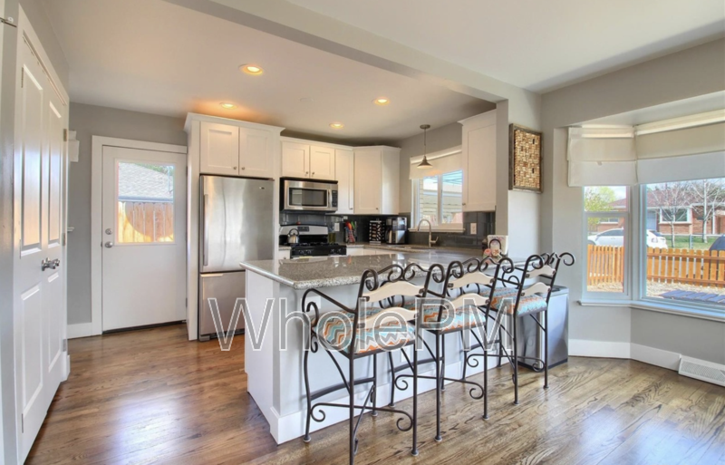3631 Magnolia St - Photo 3 of 25