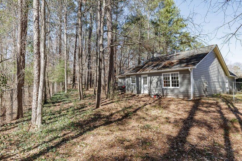 150 Onyx Pl - Photo 3 of 19
