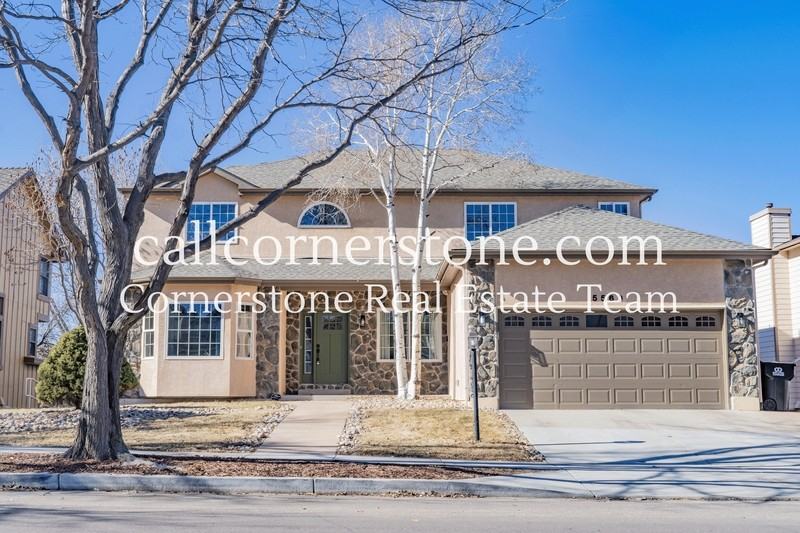 5560 Saddle Rock Rd - Photo 2 of 50