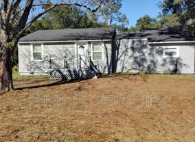 821 Stanwick Rd - Photo 1 of 1