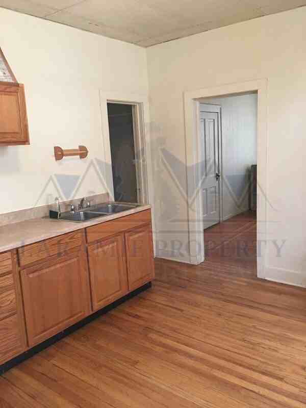 816 E Grand Ave #2 - Photo 2 of 10