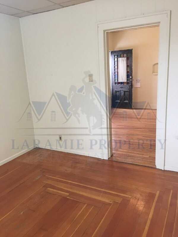 816 E Grand Ave #2 - Photo 5 of 10