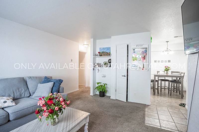 761 En #212MAST - Photo 2 of 14