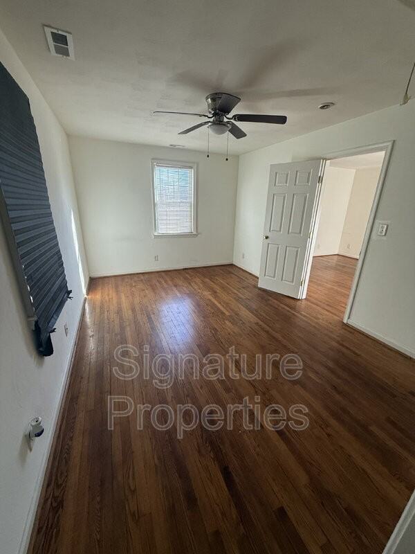 201 Glendale Ave #B - Photo 5 of 10