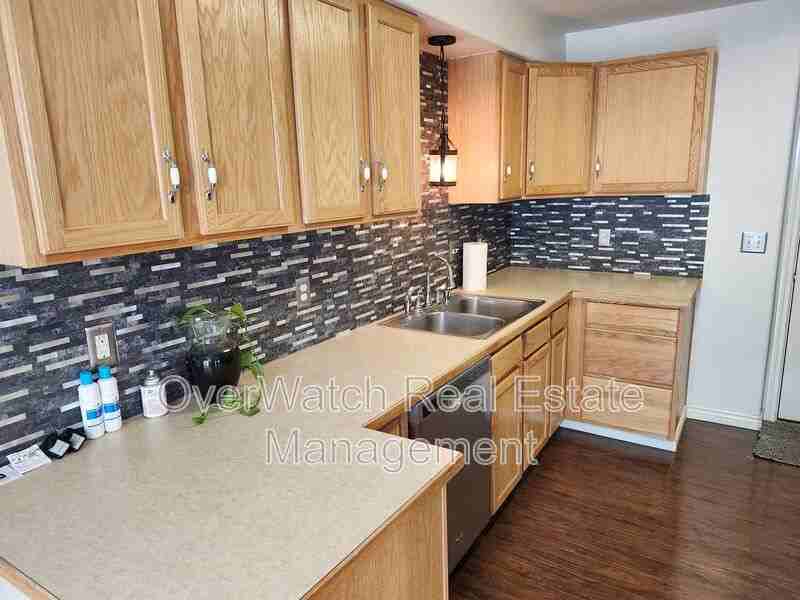 6426 E 10th Ave - Photo 3 of 27