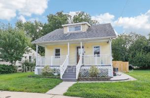 featured image of 424 Pershing Ave