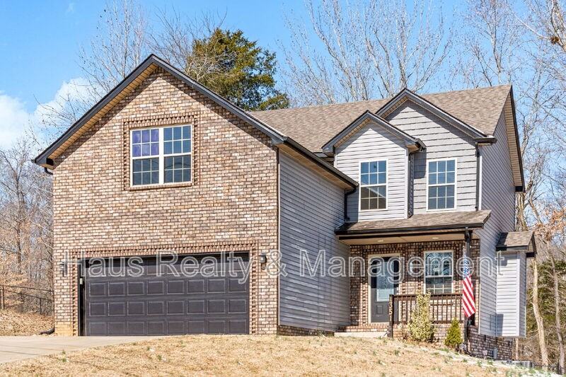 1351 Holden Dr - Photo 3 of 35