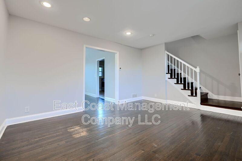 4113 Mountwood Rd - Photo 6 of 33