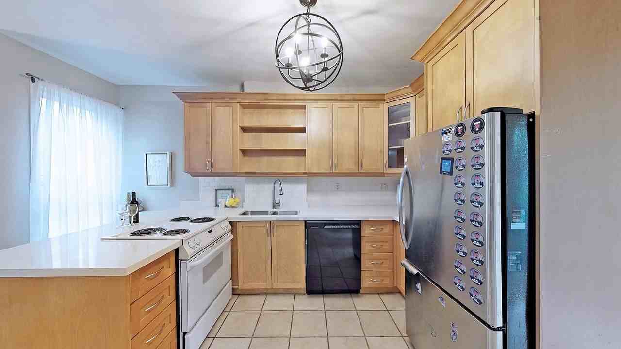 233 Borden Street #C - Photo 6 of 14