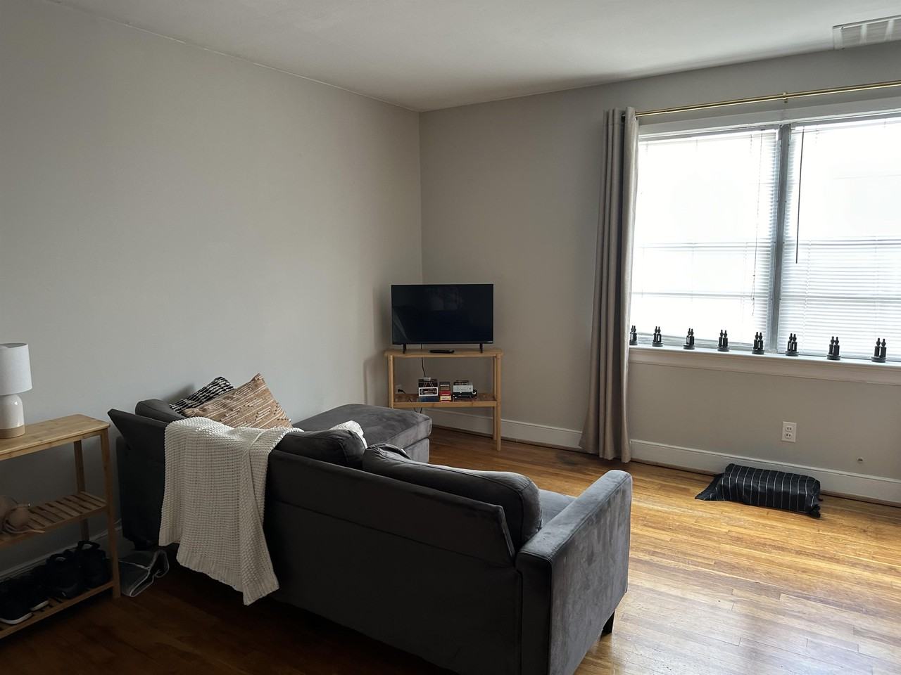 Grove Ave 2602 - Photo 3 of 36