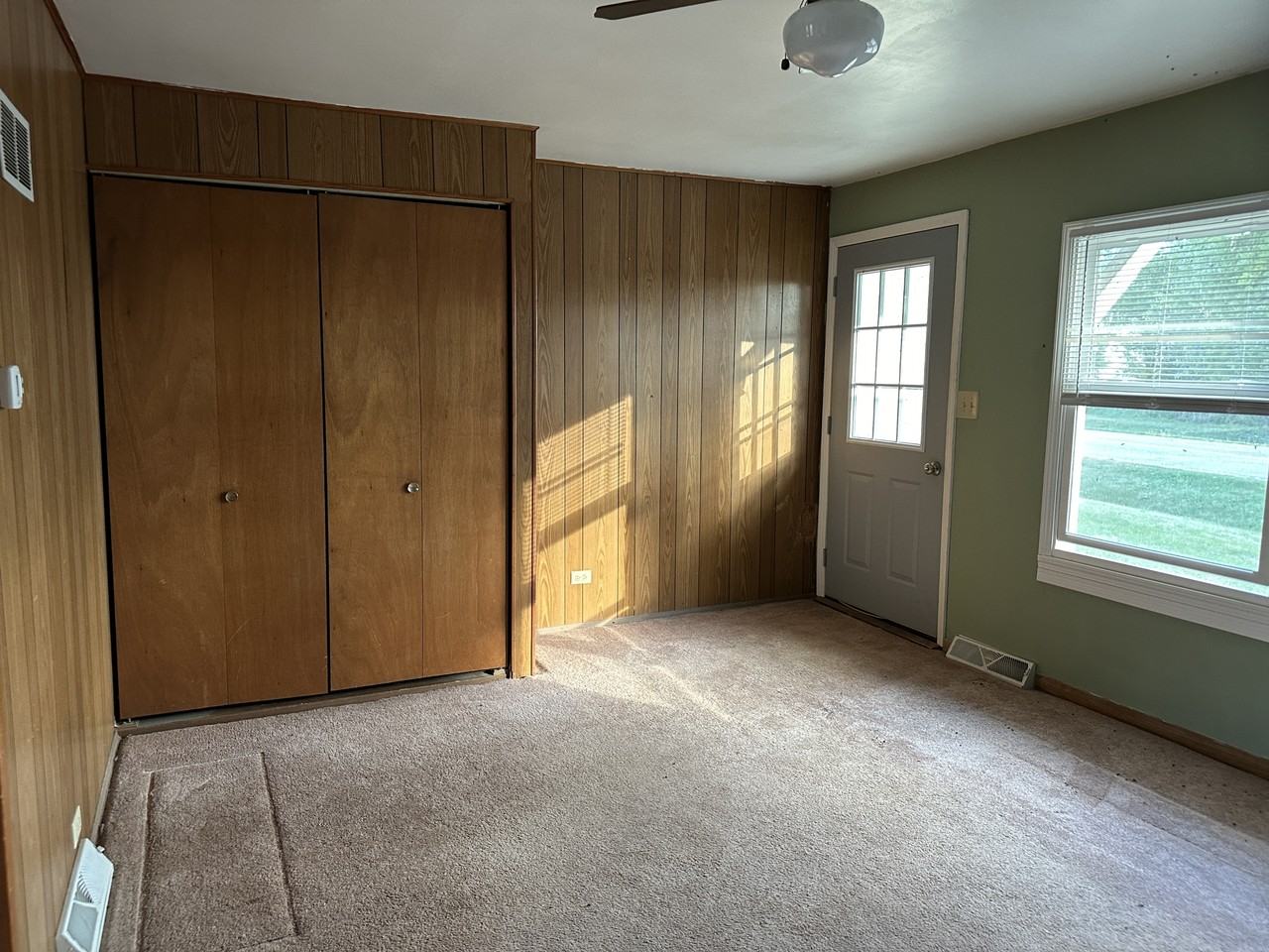 2310 Red Oak Rd - Photo 2 of 11