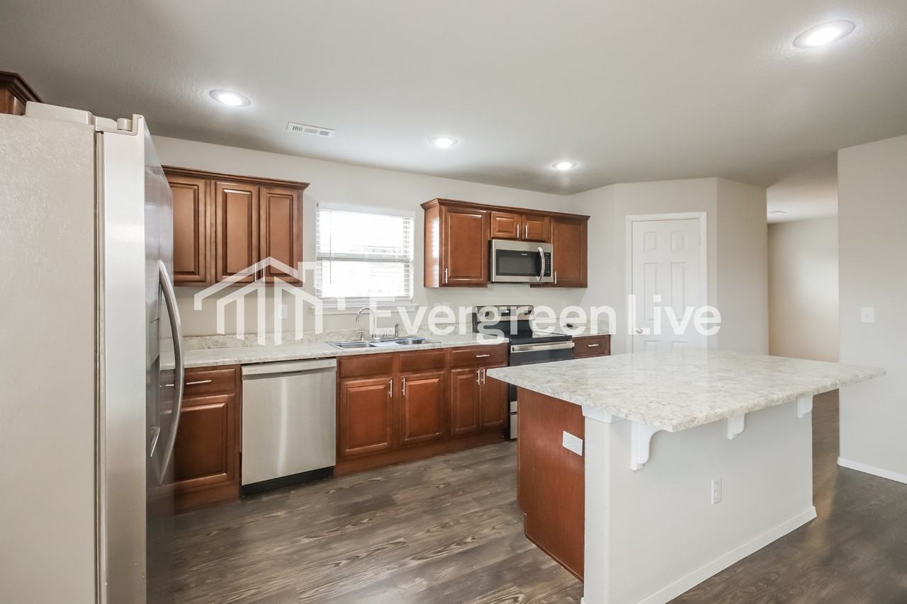 4309 Sw Comstock Ave - Photo 7 of 15
