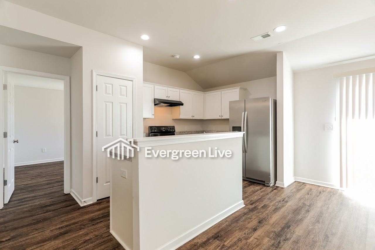 117 Porter Pl - Photo 7 of 15