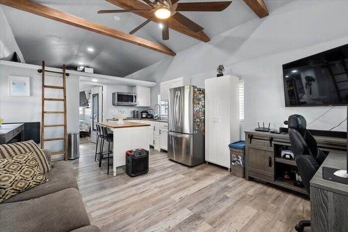 32092 Torrence Rd - Photo 2 of 10