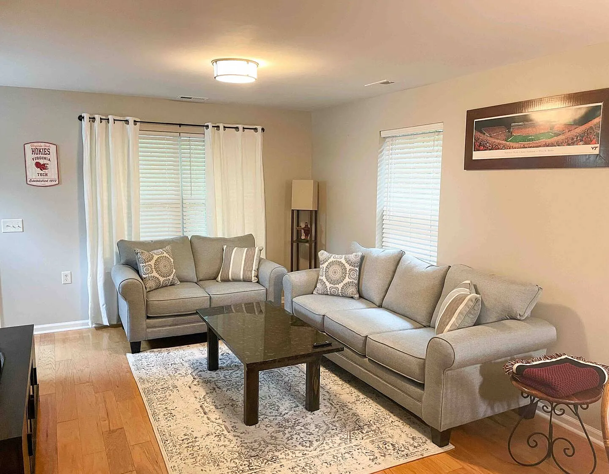 513 Bixby Ct #513 - Photo 2 of 10