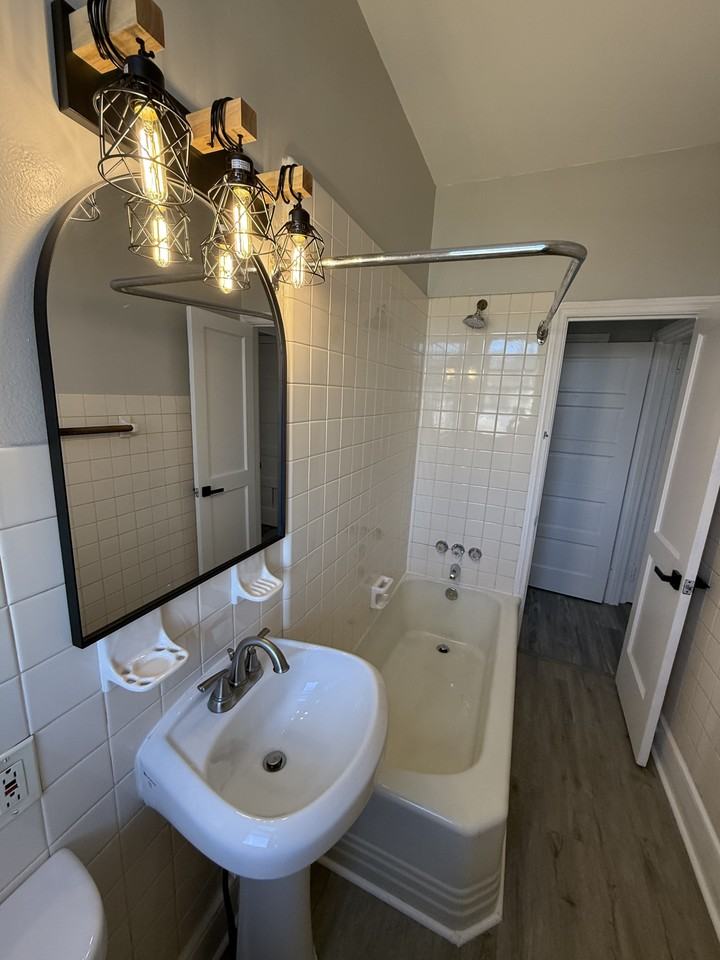 1338 Markley St #1 - Photo 7 of 9