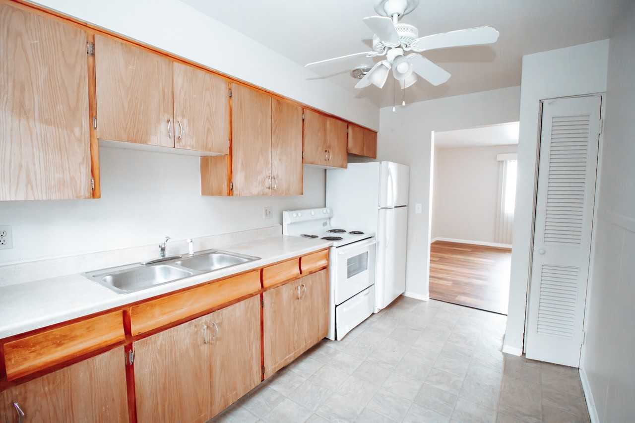 4825 Hill Ave #34 - Photo 7 of 17