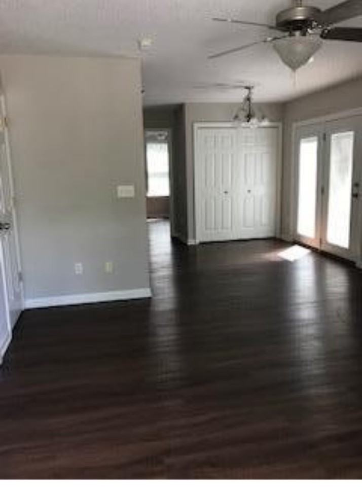 3041 Barneys Ln Ne - Photo 2 of 8