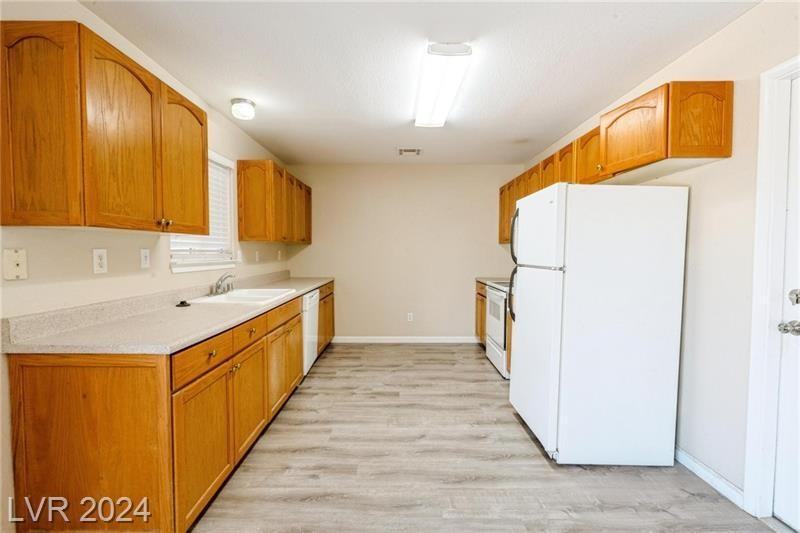 1081 Jubilee Ct - Photo 2 of 5