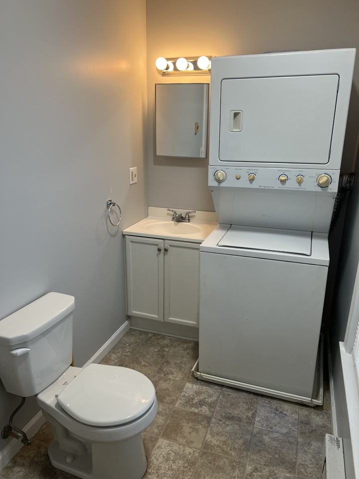 220 N Main St #2ndFL - Photo 2 of 14