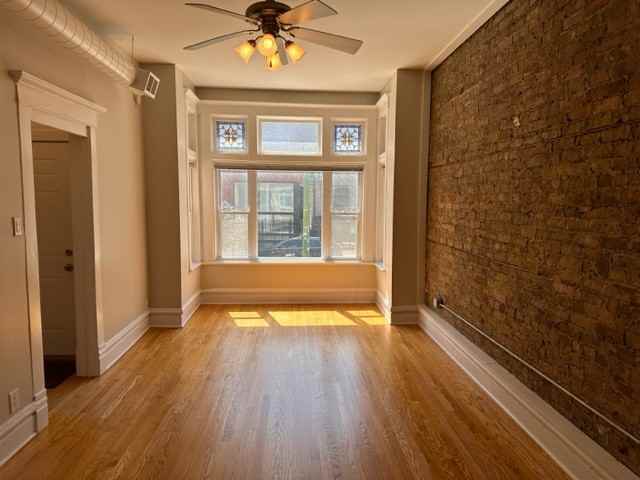 1746 W Beach Ave #1F - Photo 2 of 21