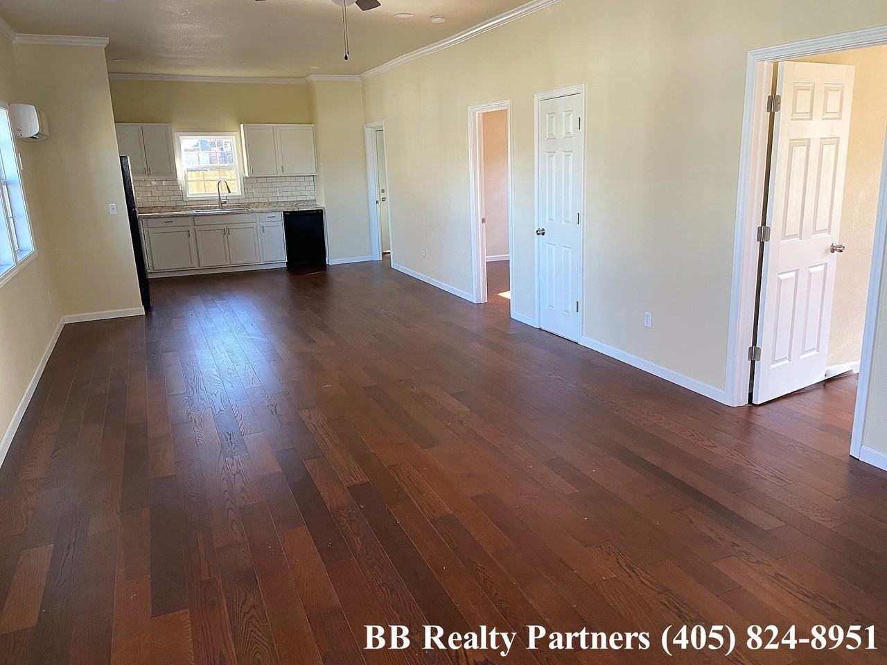 1127 S Quaker Ave #NA - Photo 2 of 21