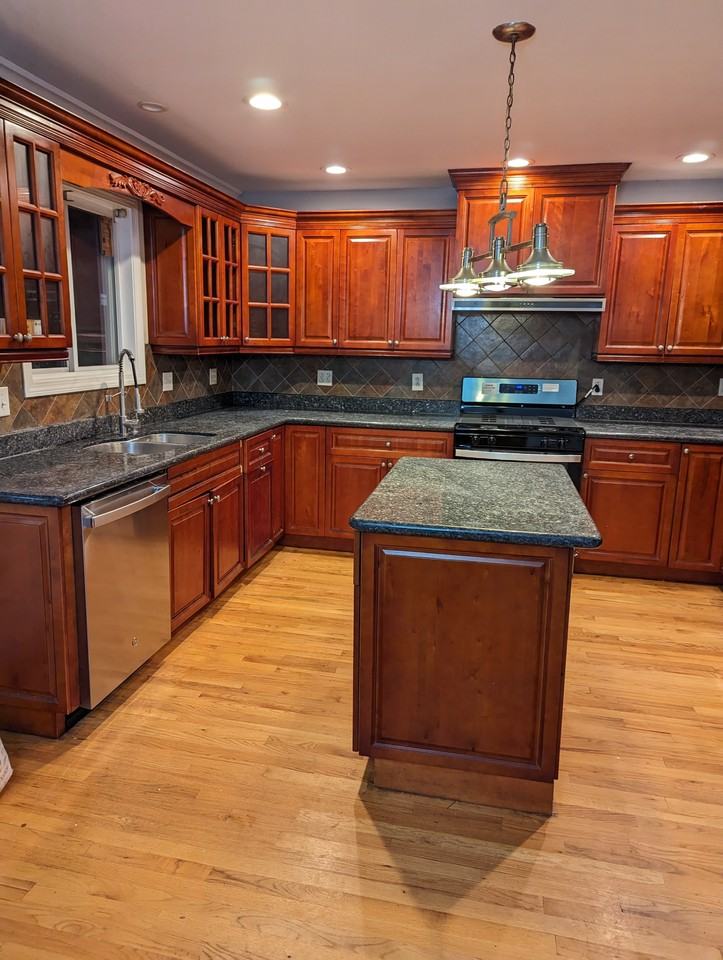 752 Beechwood Ave #NA - Photo 2 of 38