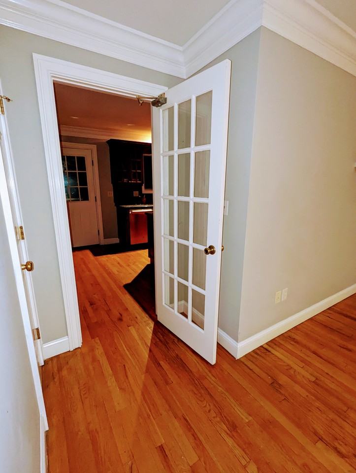 752 Beechwood Ave #NA - Photo 6 of 38