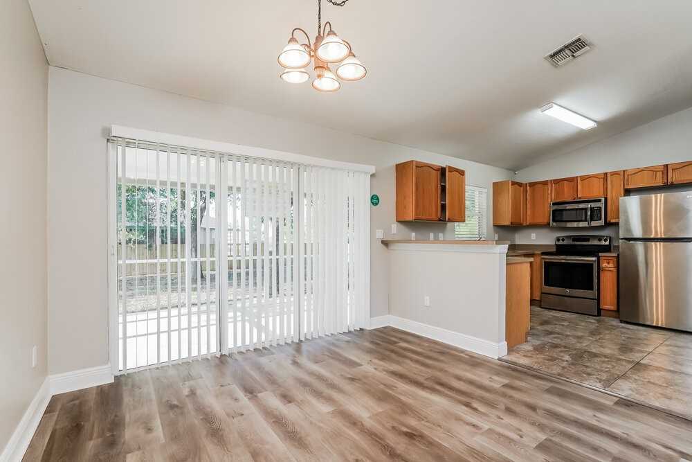 3421 33rd St Sw - Photo 6 of 16