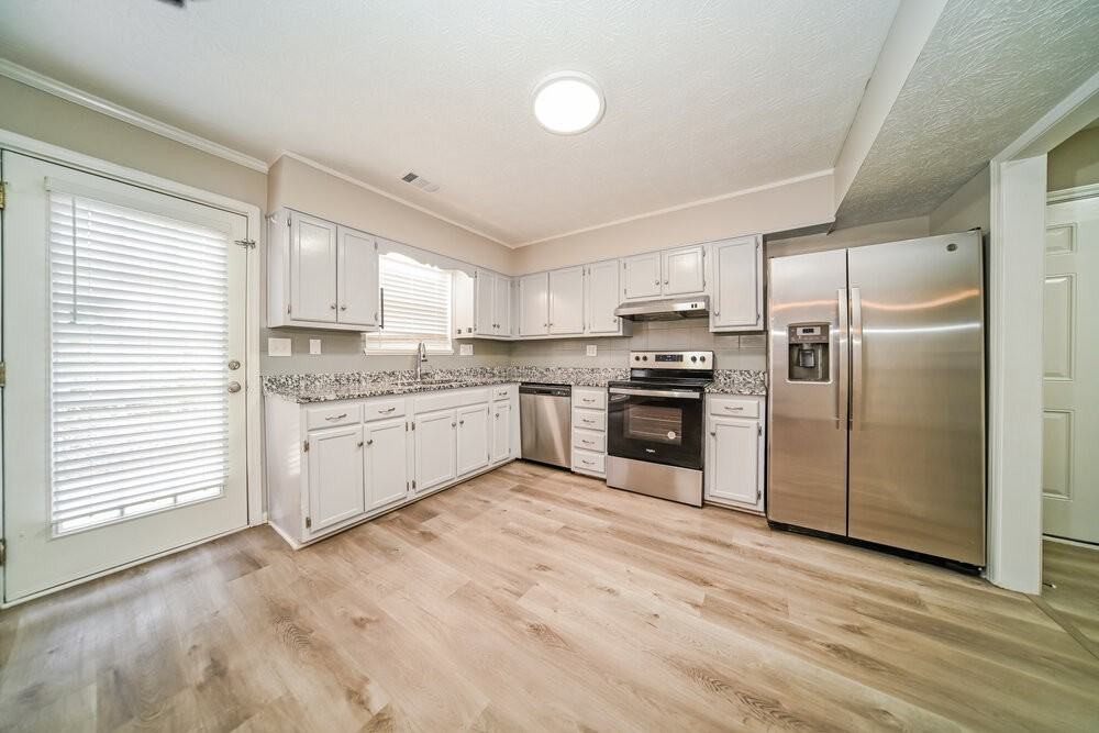 4 Ironwood Ct - Photo 7 of 17
