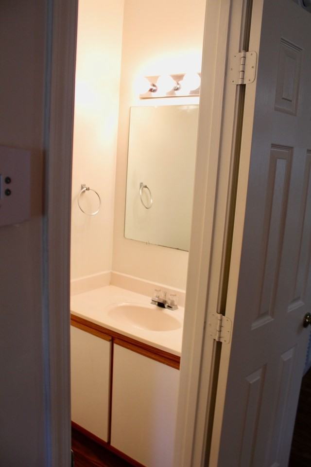 578 Pheasant Run Cir - Photo 4 of 21