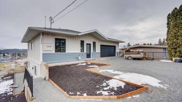 featured image of 114 Birch Cres #2