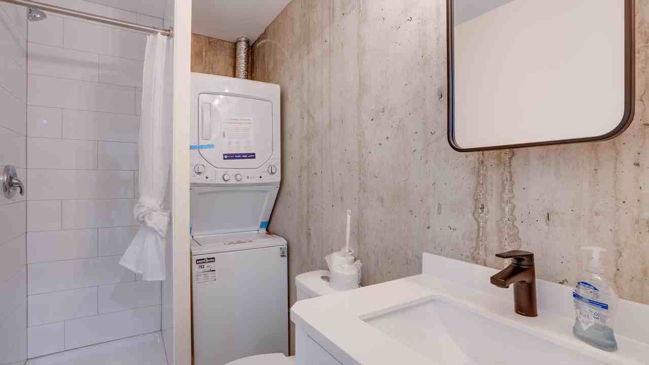 114 Birch Cres #3 - Photo 6 of 8