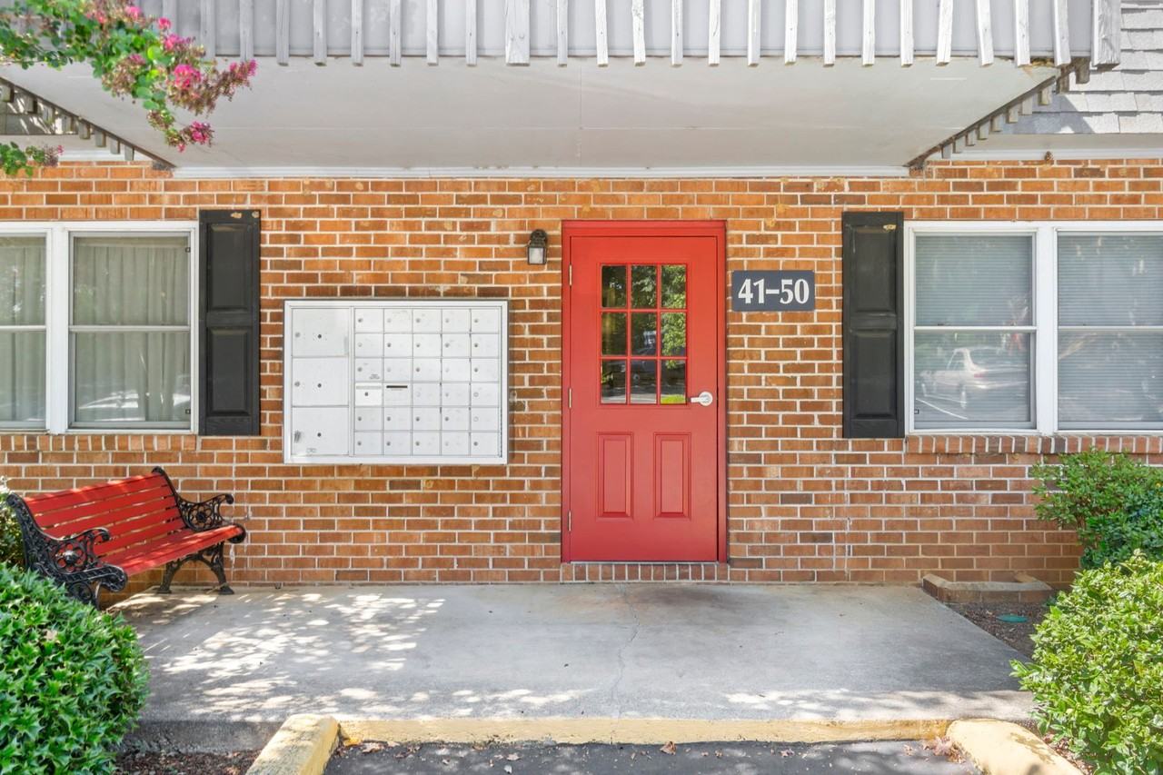 Overbrook Place Apartments - Photo 2 of 37