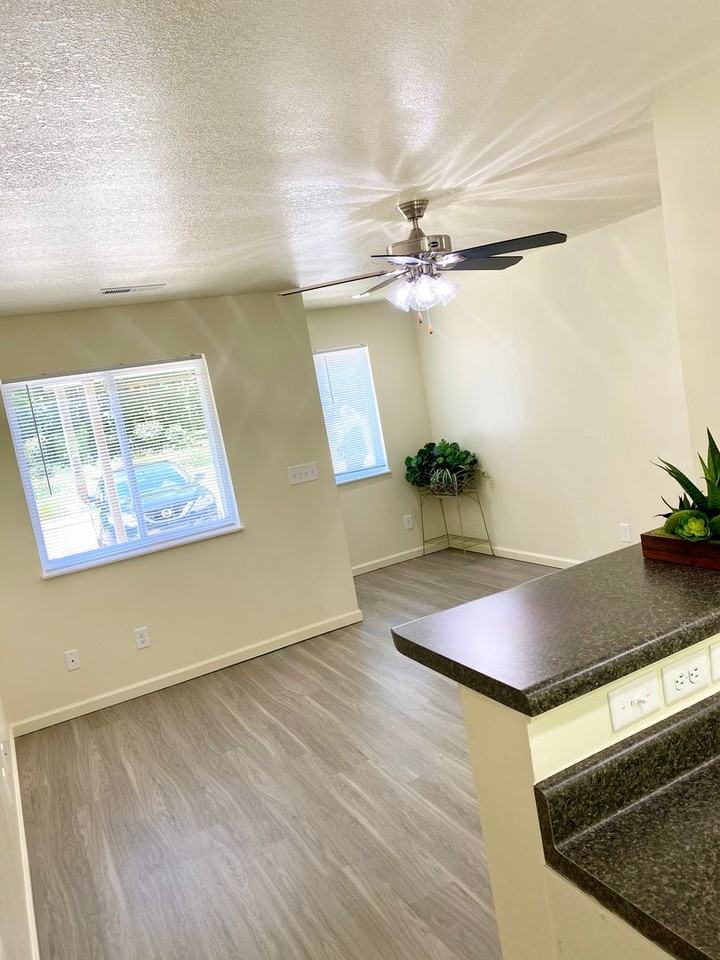 RT II - Photo 4 of 15