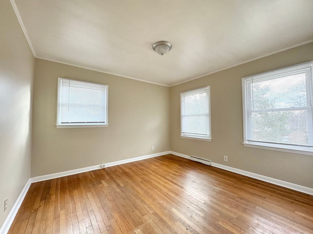 2902 Holmes Rd - Photo 7 of 7