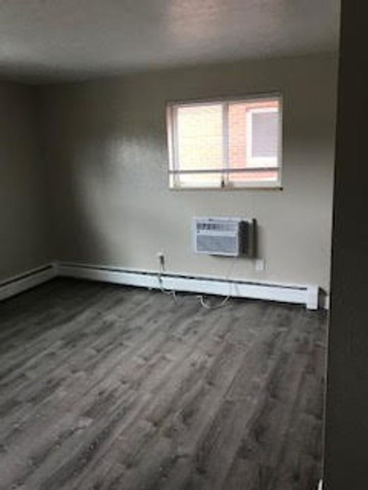 State Street Village - Photo 5 of 23