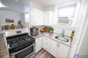 featured image of 425 E 200 S