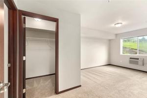 featured image of 300 E 9th Ave