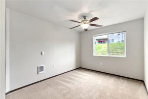 featured image of 300 E 9th Ave