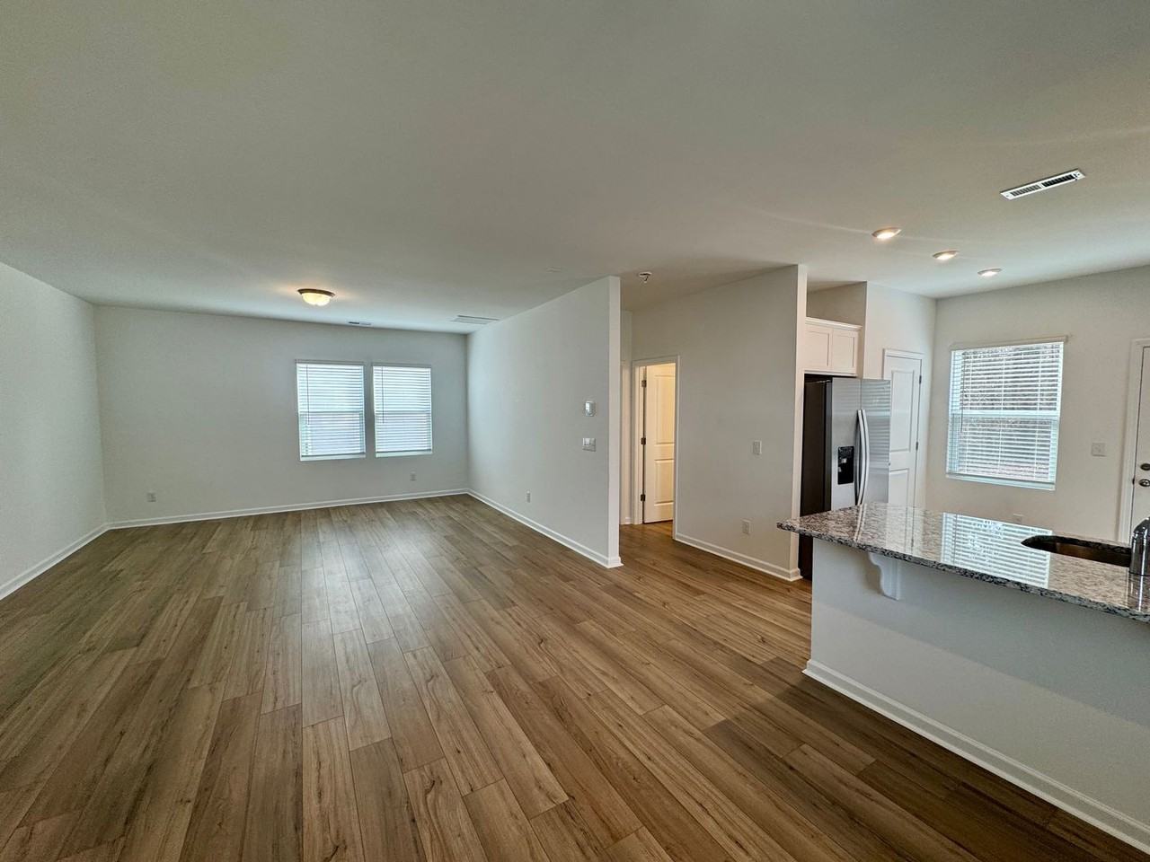 7017 Bermuda Woods Rd - Photo 6 of 34