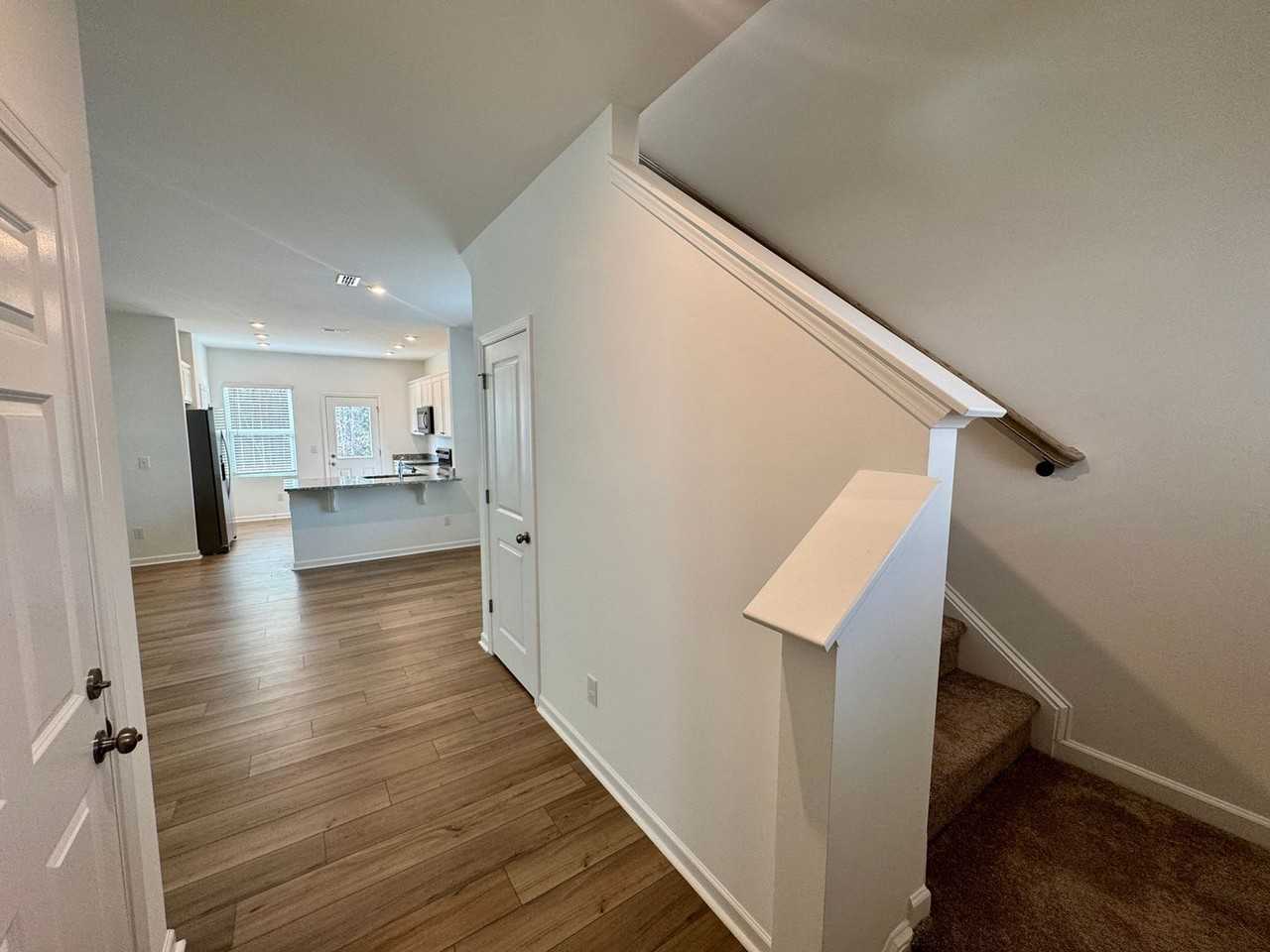 7017 Bermuda Woods Rd - Photo 4 of 34