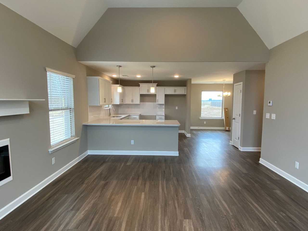 4965 Reunion Dr - Photo 4 of 19