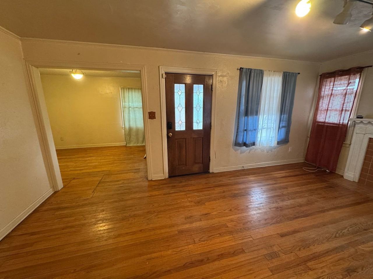 2713 Normandy St - Photo 2 of 14