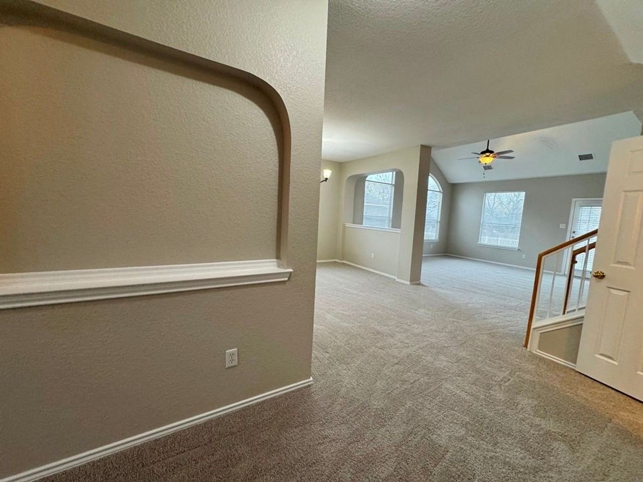 544 Hogan - Photo 7 of 46