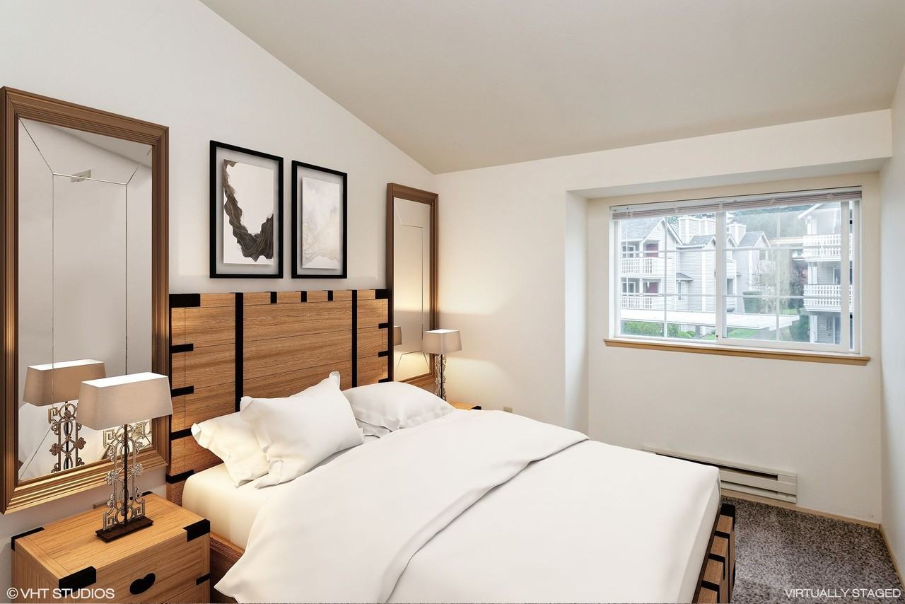 Landis Pointe - Photo 5 of 12